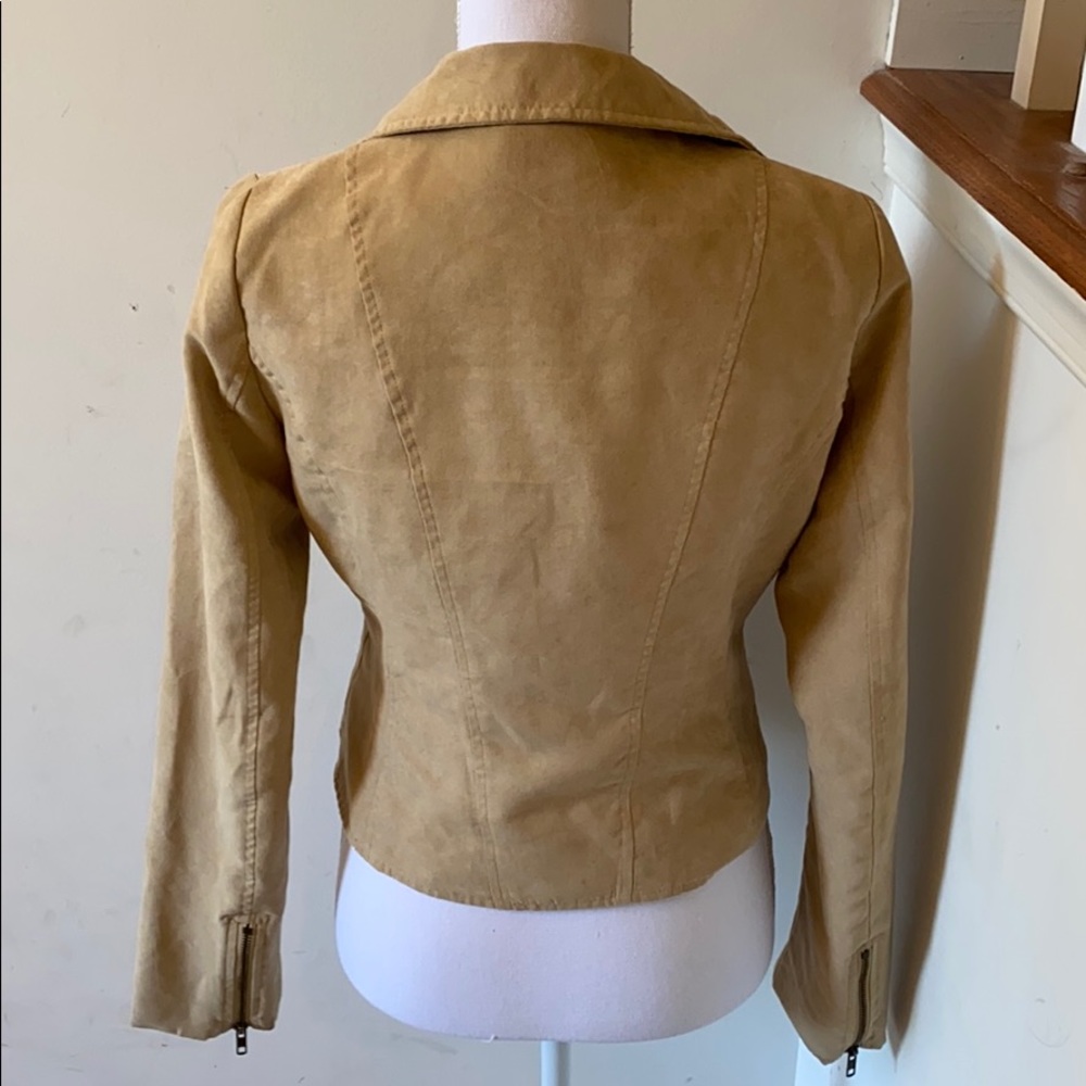 Button up lightweight coat from YA Los Angeles - Picture 2 of 8